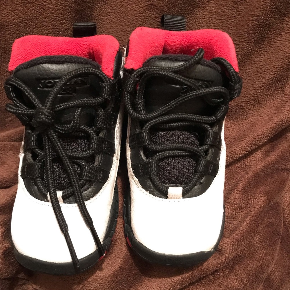 Toddler Boy Jordan 10 Retro.